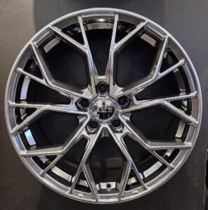 Stylish alloy wheel with intricate design